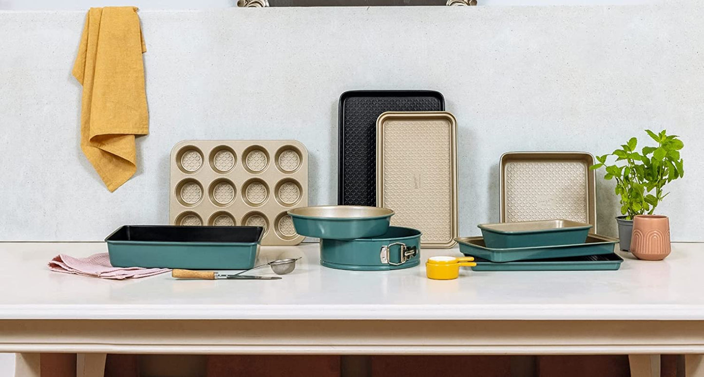 Prestige X Nadiya 9 Inch Loaf Tin - Non Stick Loaf Tins for Baking 23Cm X 13Cm, Dishwasher Safe Lightweight Steel Bakeware, Teal & Gold