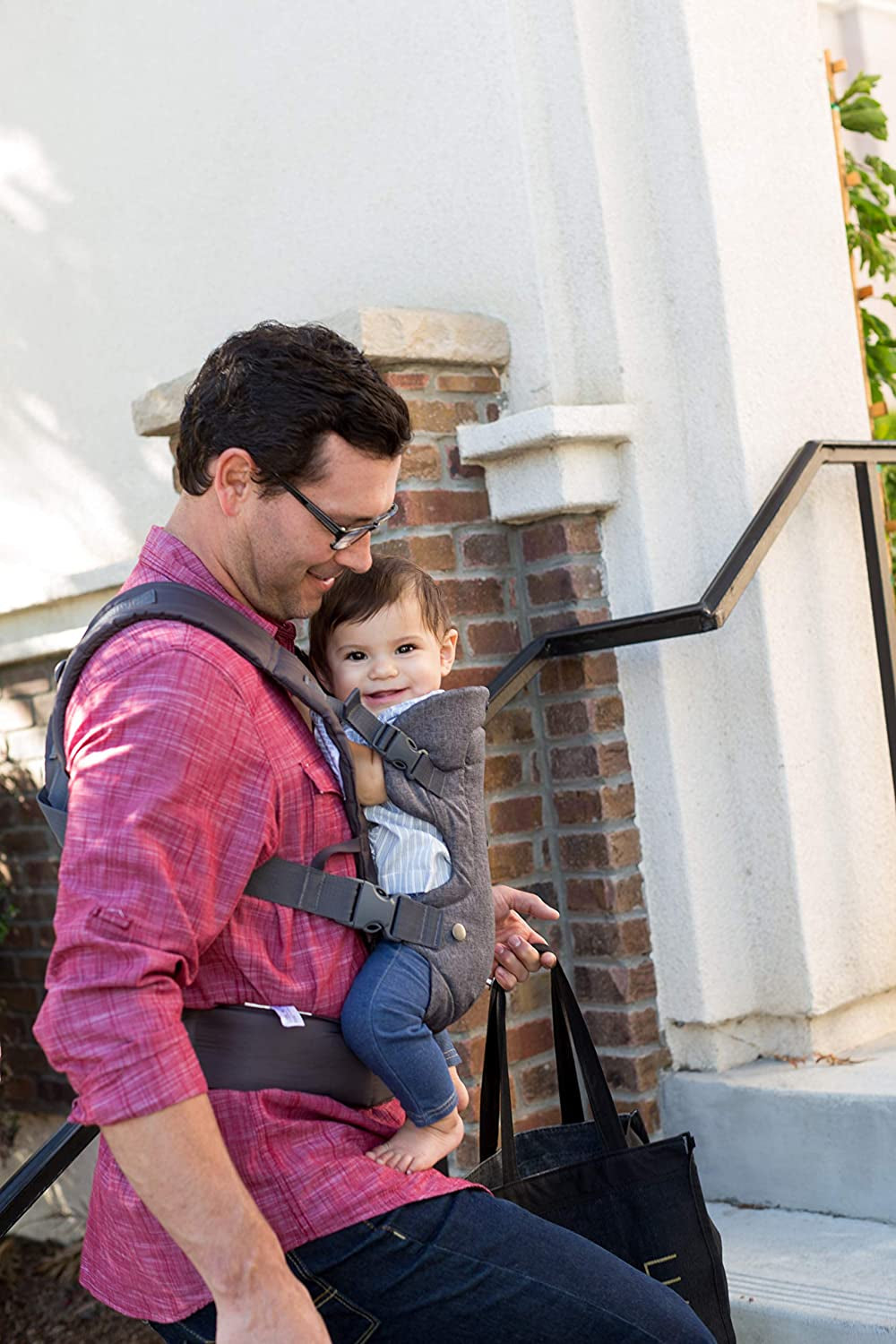 Flip Advanced 4-In-1 Carrier with Bib - Ergonomic, Convertible, Face-In and Face-Out Front and Back Carry for Newborns and Older Babies, 8-32 Lbs / 3.6-14.5 Kg
