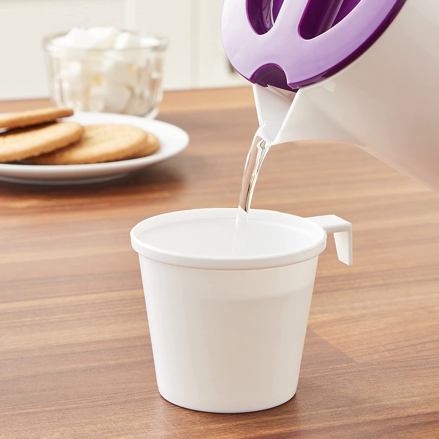 SK27010N Dual Voltage Fast Boil Lightweight & Compact Travel Kettle with Two Tea Cups, Plastic, 1000 W, White/Purple