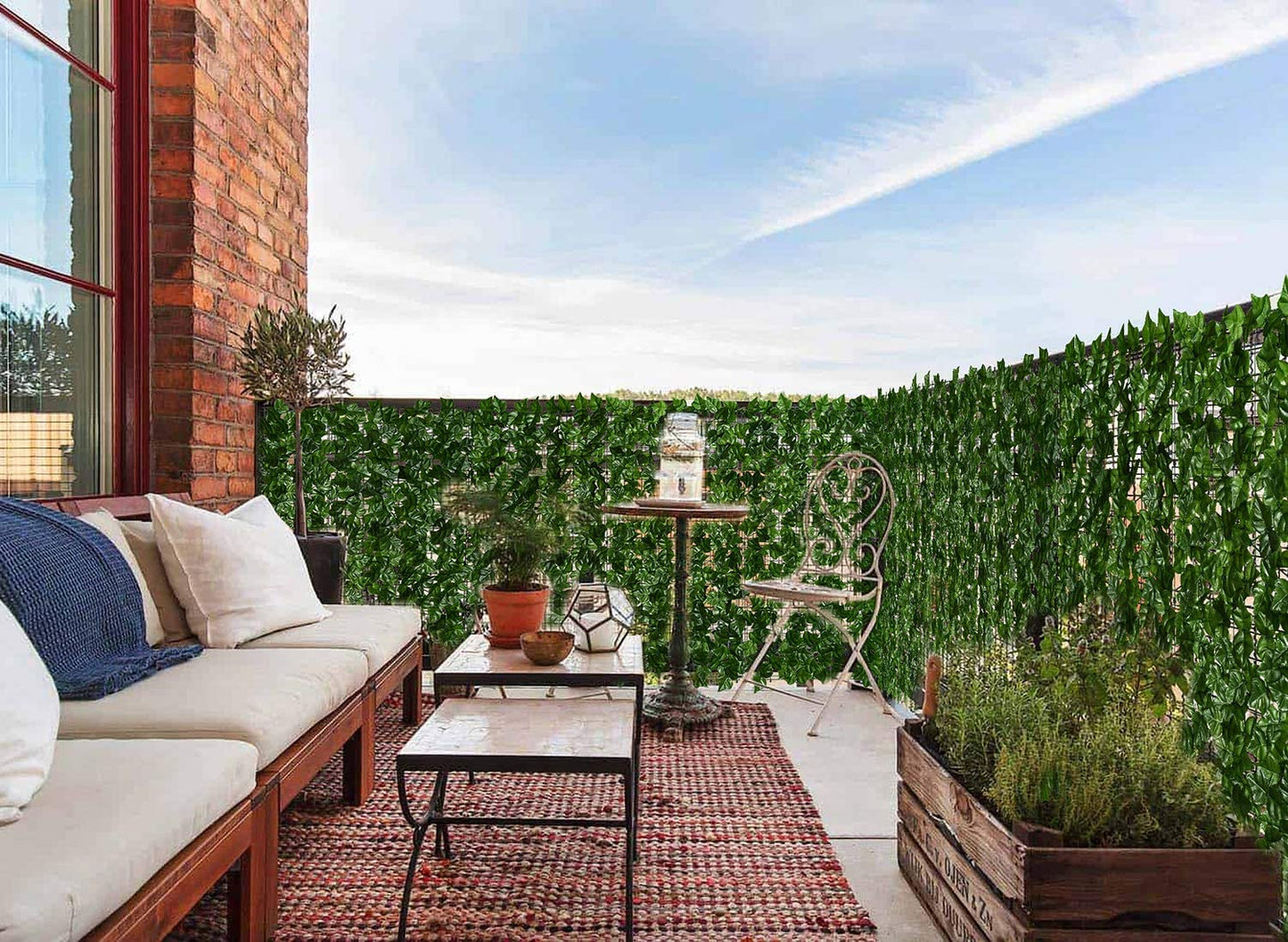 Artificial Ivy Privacy Fence Screen, Artificial Hedges Fence and Faux Ivy Vine Leaf Decoration for Outdoor Decor, Garden (1.5 X 2.5 Meter)