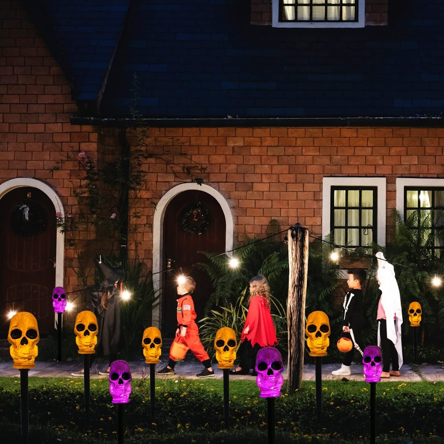 Halloween Decorations Solar Lights Outdoor, Purple Lighted Skeleton Skull Pathway Stake String Lights, 4 Pcs Halloween Yard Stakes Garden Solar Lights, Halloween Party Décor Walkway Lights