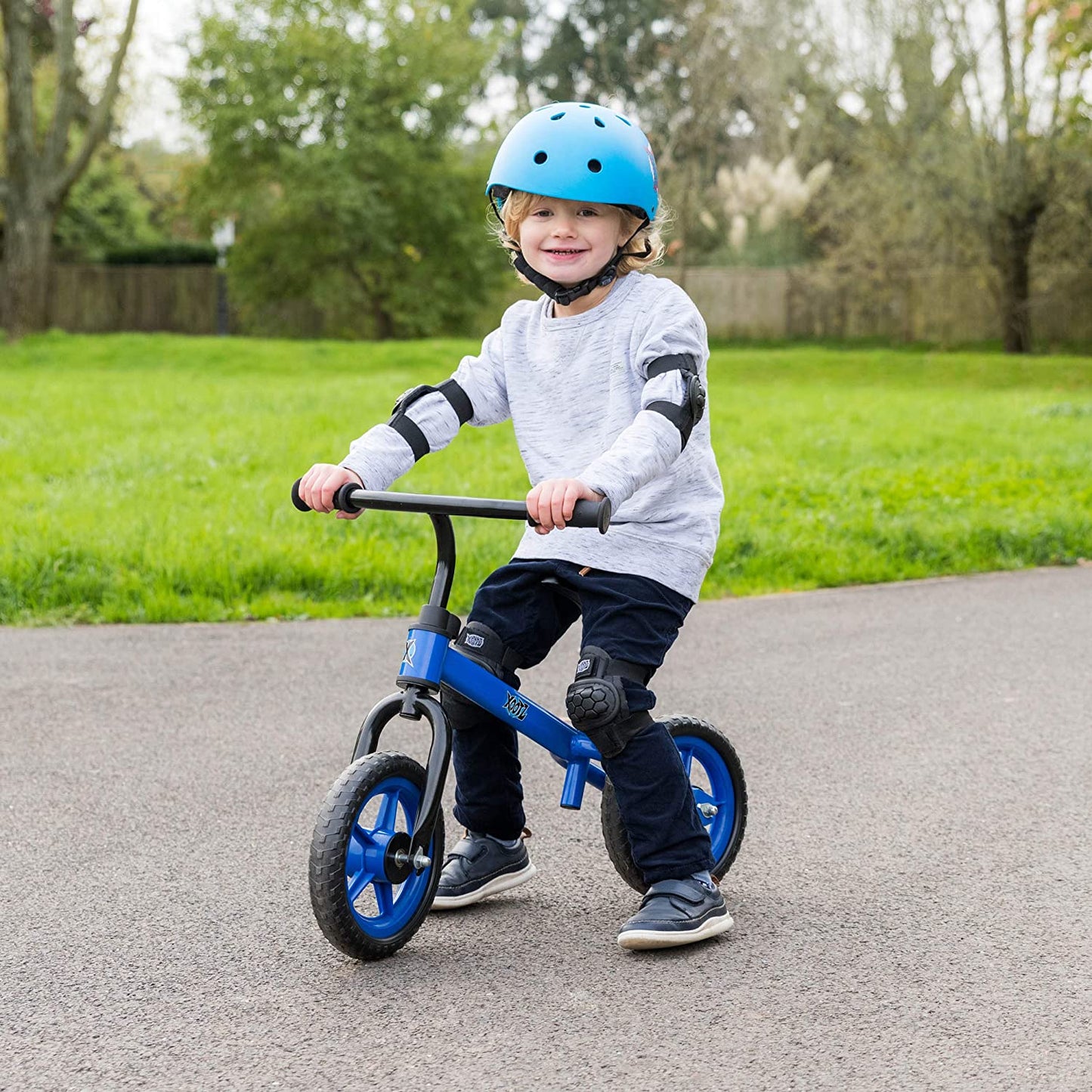 Xootz Balance Bike for Toddlers and Kids, Training Bicycle with Adjustable Seat and No Pedals, Blue