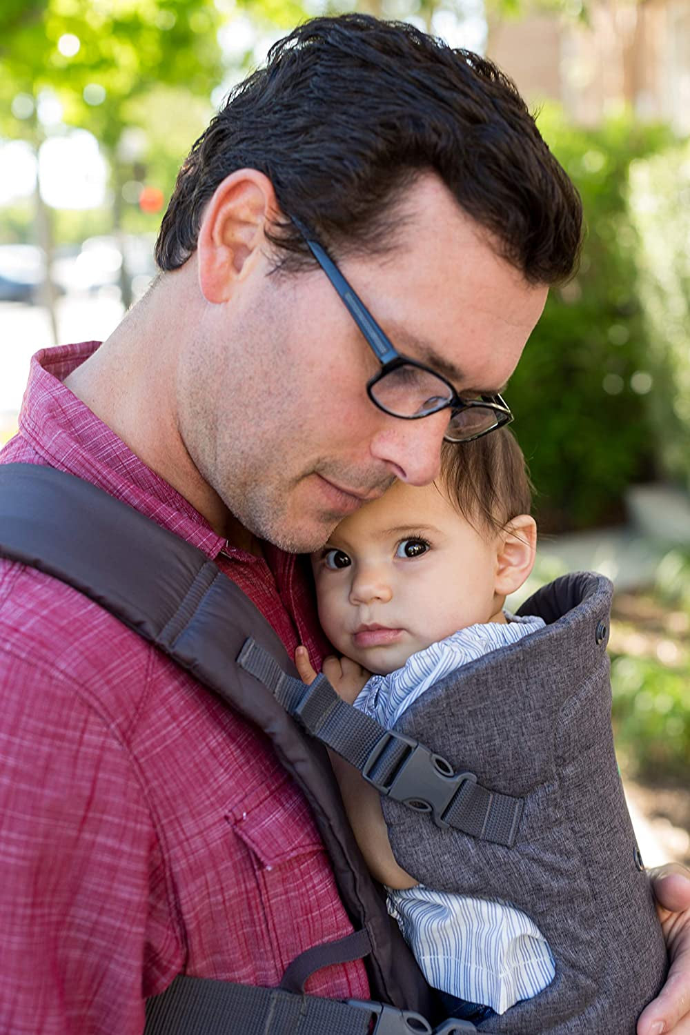 Flip Advanced 4-In-1 Carrier with Bib - Ergonomic, Convertible, Face-In and Face-Out Front and Back Carry for Newborns and Older Babies, 8-32 Lbs / 3.6-14.5 Kg