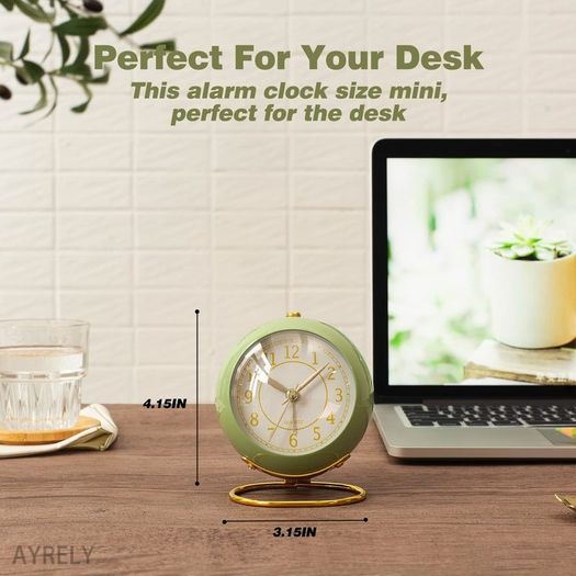 Small Desk Clock, Retro Bedroom Table Vintage Analog Alarm