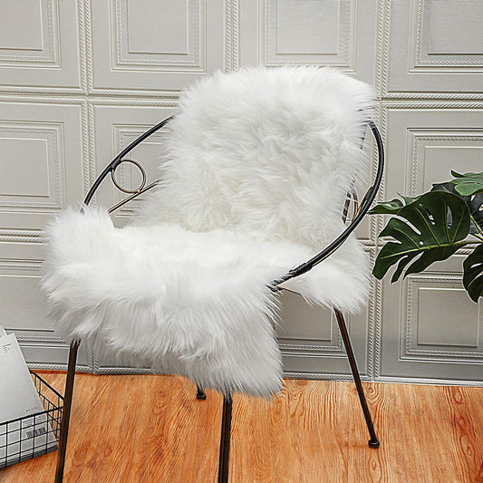 Faux Sheepskin, Faux Fur Rug, Fluffy Rug for the Bedroom, Living Room or Nursery, Furry Carpet or Throw for Chairs, Stools and Sofa (White, 50X80Cm)