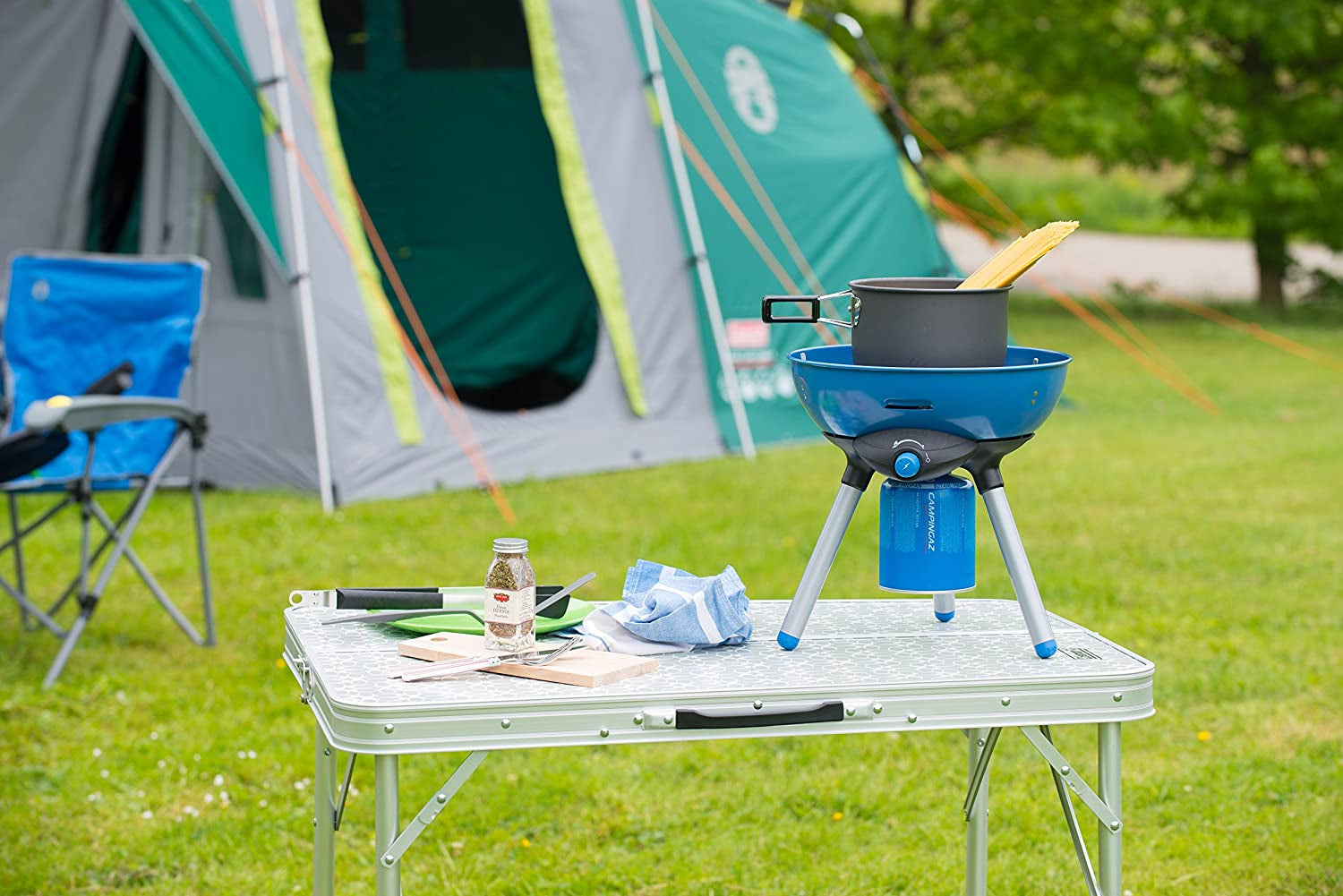 Party Grill Gas Stove, Small Gas Grill and Camping Cooker in One, Camping Stove for Camping or Festivals, Versatile Cooking Options, Space-Saving to Transport