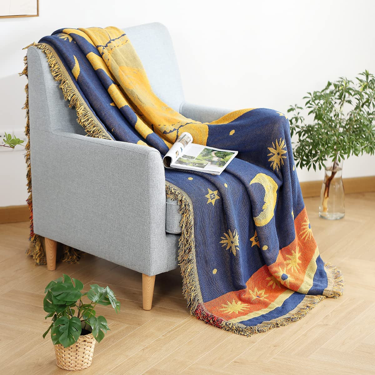 Decorative 100% Cotton Woven Throw Blanket Sofa Towel Cotton Warm Slipcover 130 X 180Cm (Sun Moon Stars)