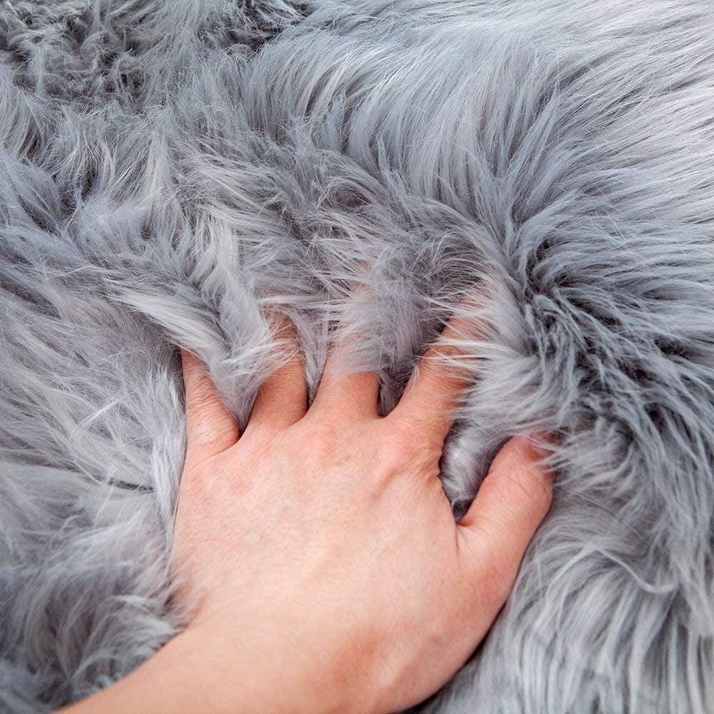 Fluffy Sheepskin Rug Soft Area Rugs Sofa Mat Cover Floor Carpet Pad for Bedroom Grey 60 X 90 CM