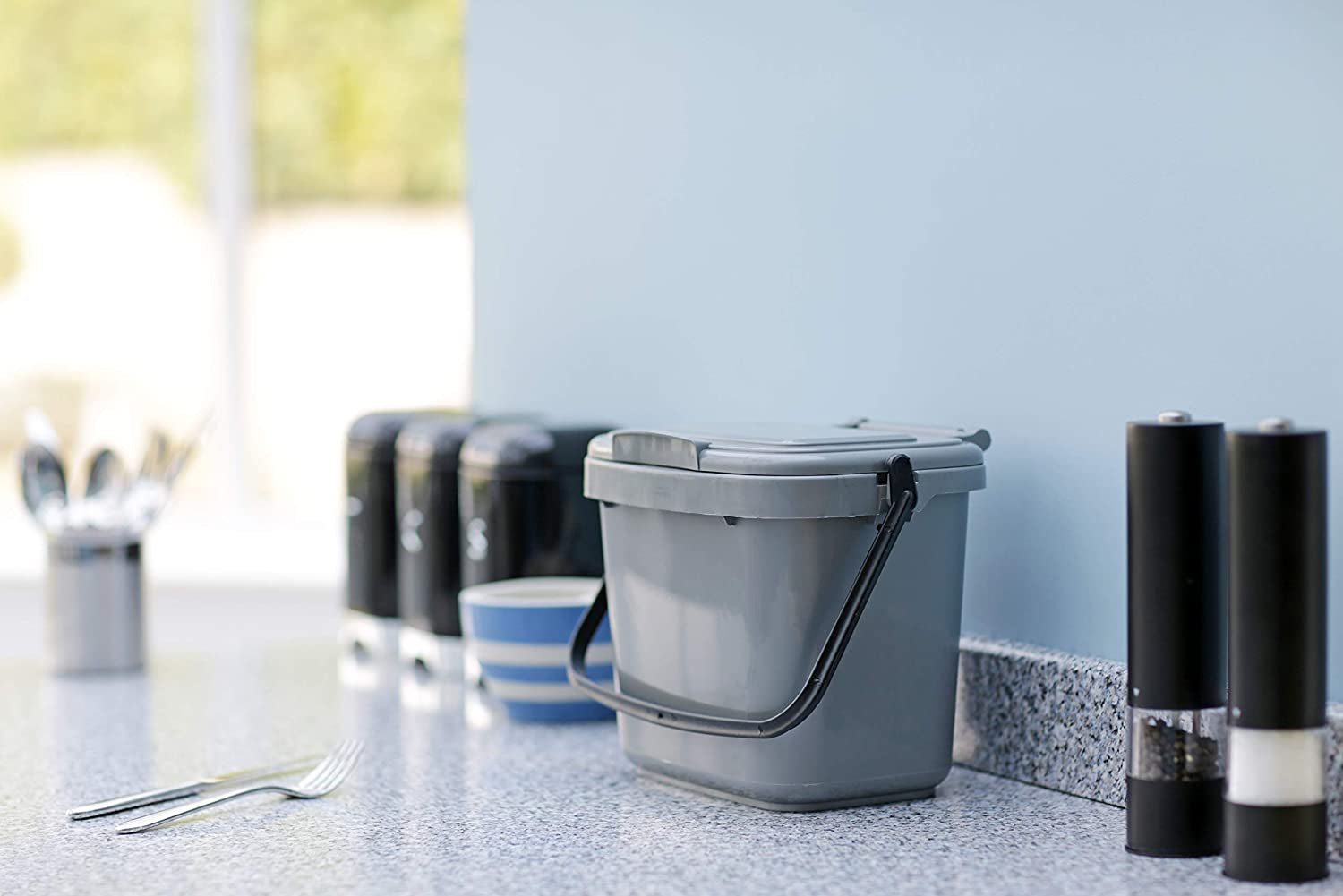 Silver Grey Kitchen Compost Caddy (5L - Small) - for Food Waste Recycling (5 Litre) - 5L Plastic Composting Bin