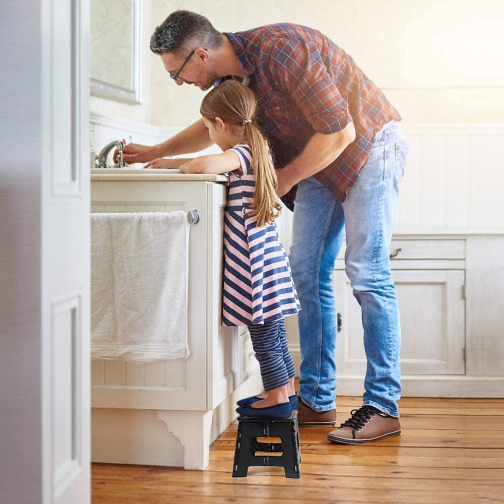 9 Inch Folding Step Stool Lightweight Foldable Stool Plastic Stool for Kids,Foldable Step Stool for Adults,Non Slip Folding Stools,Heavy Duty Step Stool Folding for Kitchen/Bathroom/Camping